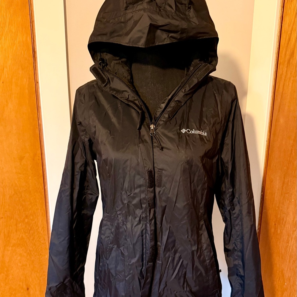 Columbia Women's Black Waterproof Rain Jacket
